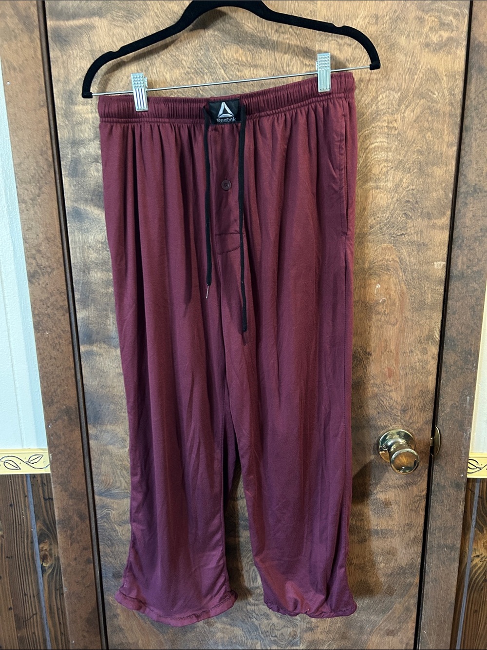 Reebok women’s Burgundy Drawstring Lounge Joggers